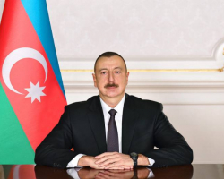 Президент Ильхам Алиев наградил Алишира Мусаева орденом «Эмек»