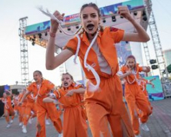 Столица Казахстана в десятый раз приняла юбилейный фестиваль уличных танцев