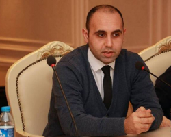 Аяз Мирзоев освобожден от должности руководителя пресс-службы Кабмина