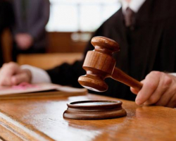 В судах Азербайджана назначены специальные судьи, работающие со СМИ