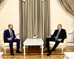 Президент Ильхам Алиев принял председателя Всемирной конфедерации этноспорта