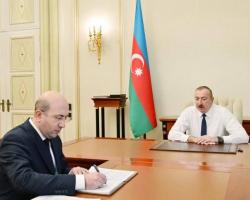 Президент Ильхам Алиев принял Анара Гулиева в связи с назначением его на должность председателя Госкомитета по архитектуре и градостроительству