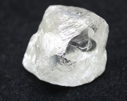 В Якутии нашли гигантский алмаз возрастом 2 млрд лет
