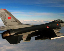 ВВС Турции уничтожили одного из главарей ПКК - ВИДЕО  